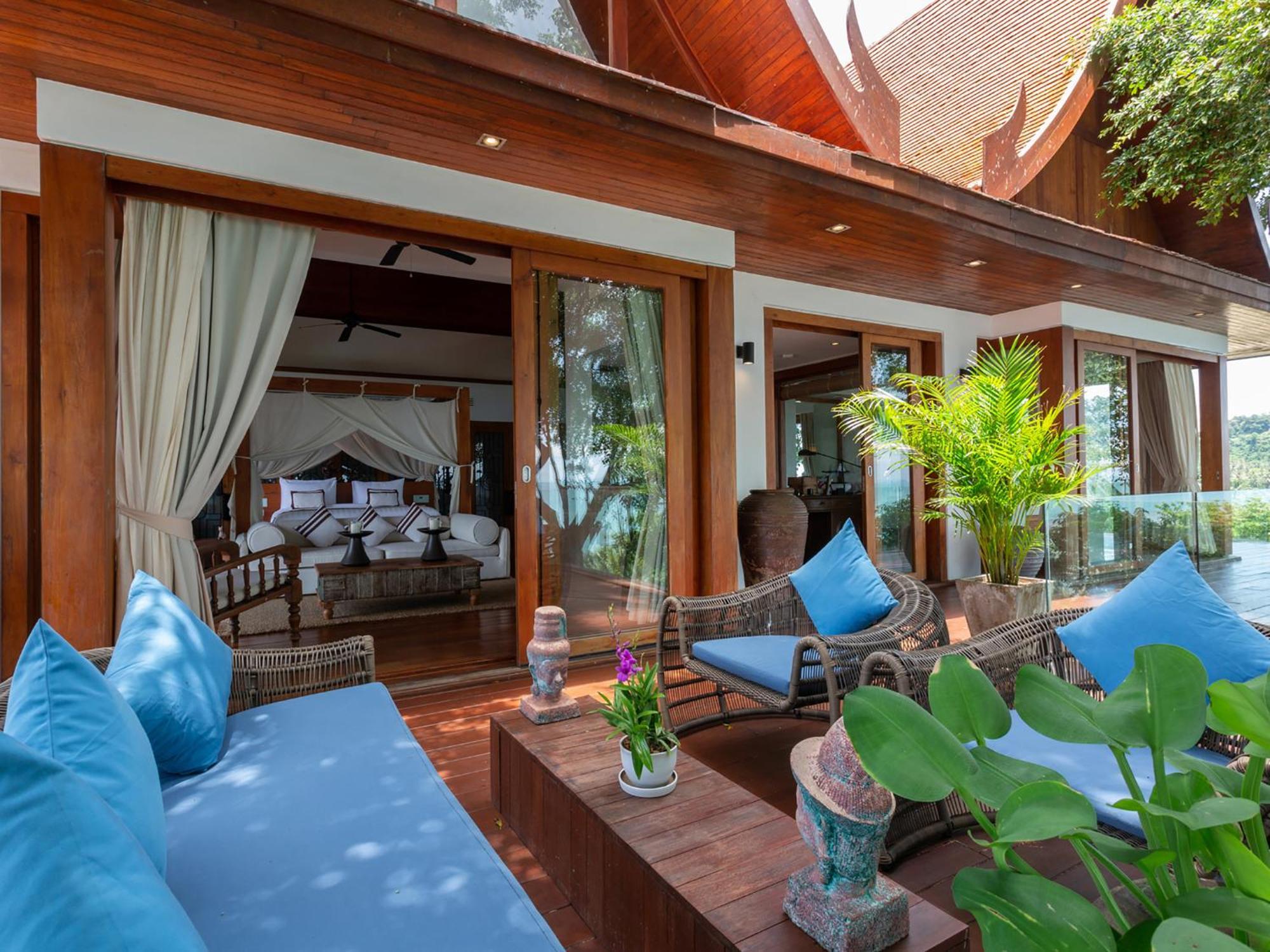 Riva Mae Nam