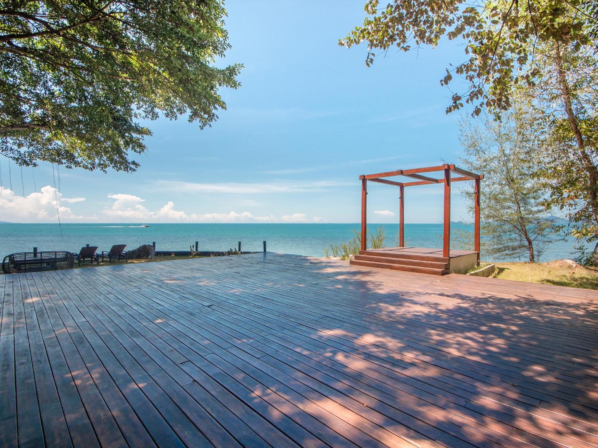 Riva Villa